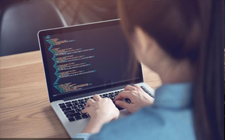 肇东 api php源码,下载的php源码怎么运行呢？